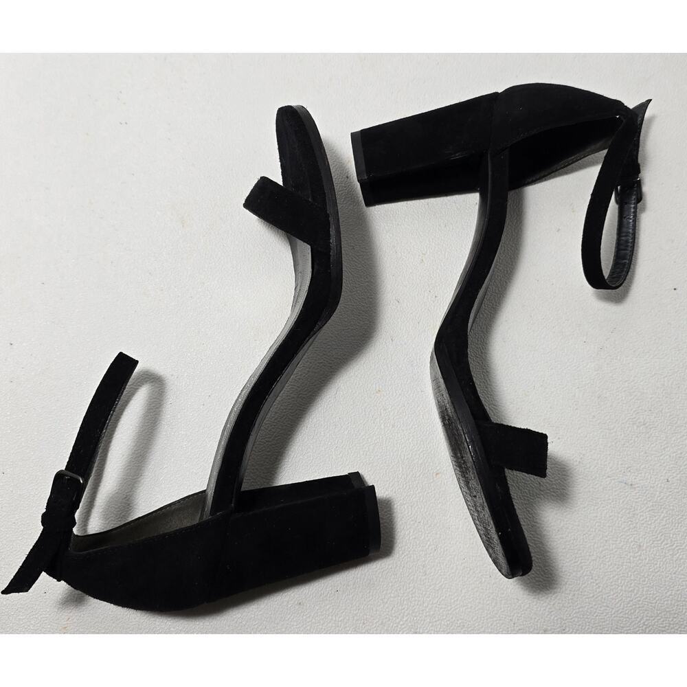 Stuart Weitzman Nearly Nude Black Suede Heels Size 7 wide - Picture 6 of 11